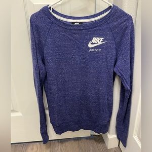 Women’s Nike Sweatshirt